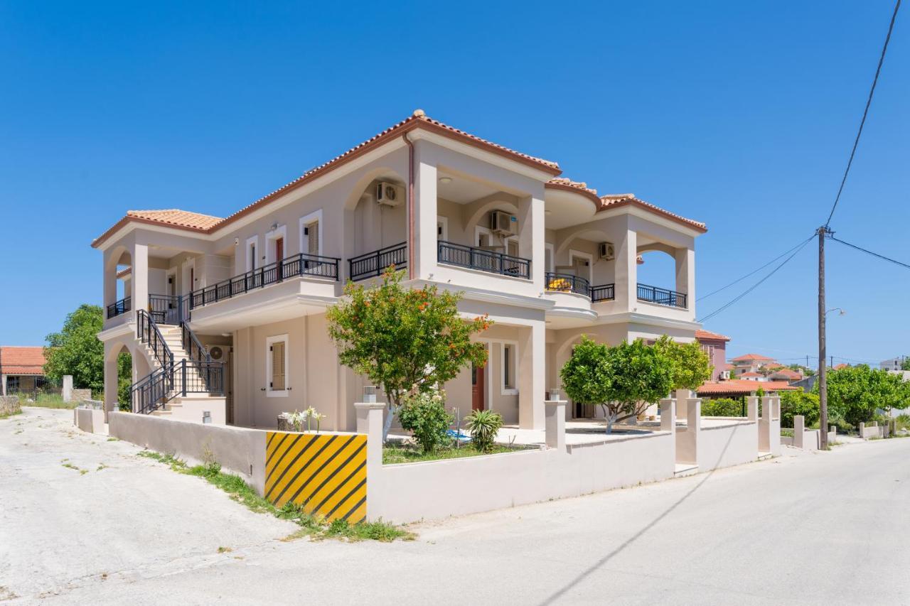 Vilatoria Guesthouse Agia Thekli Exterior photo
