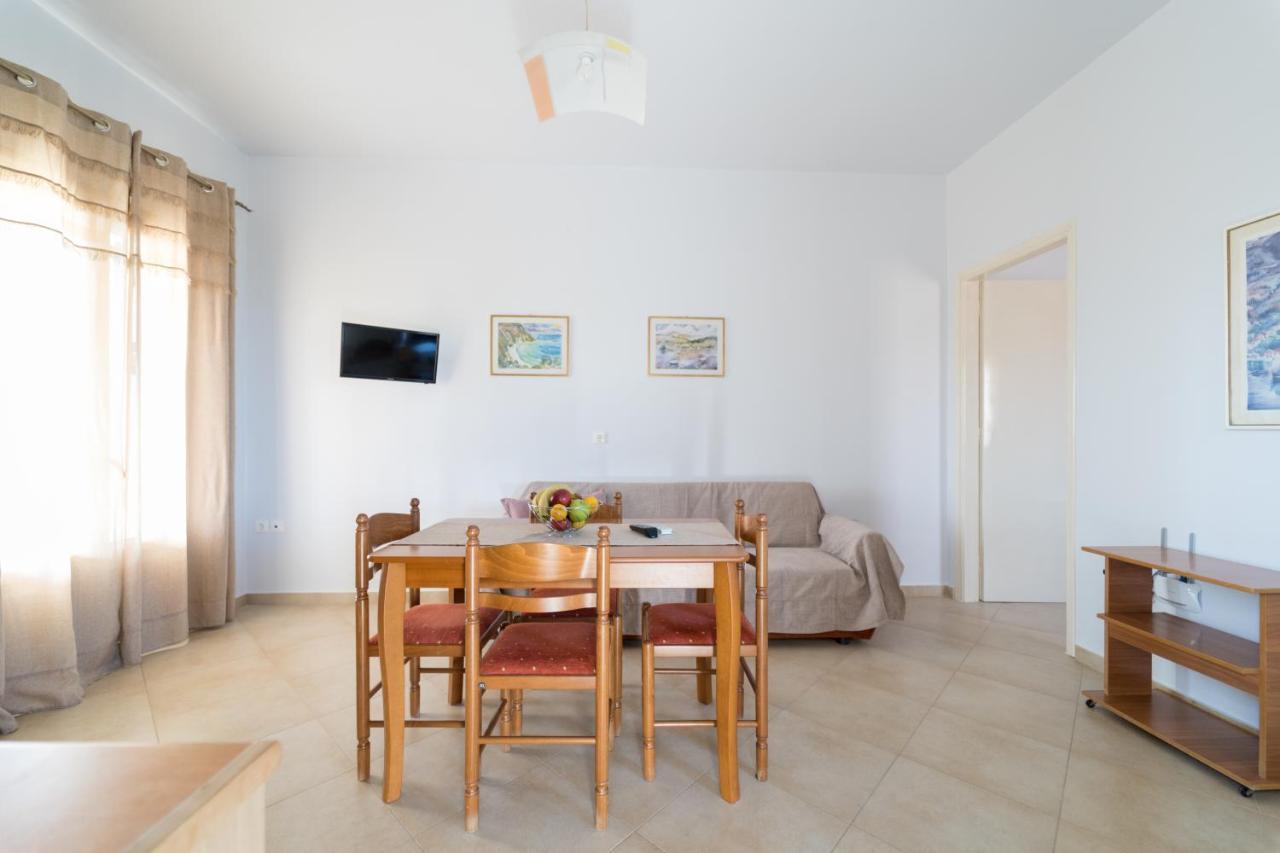 Vilatoria Guesthouse Agia Thekli Exterior photo