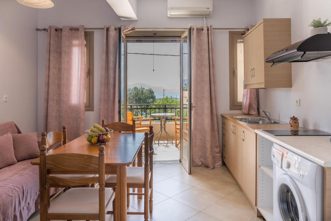 Vilatoria Guesthouse Agia Thekli Exterior photo