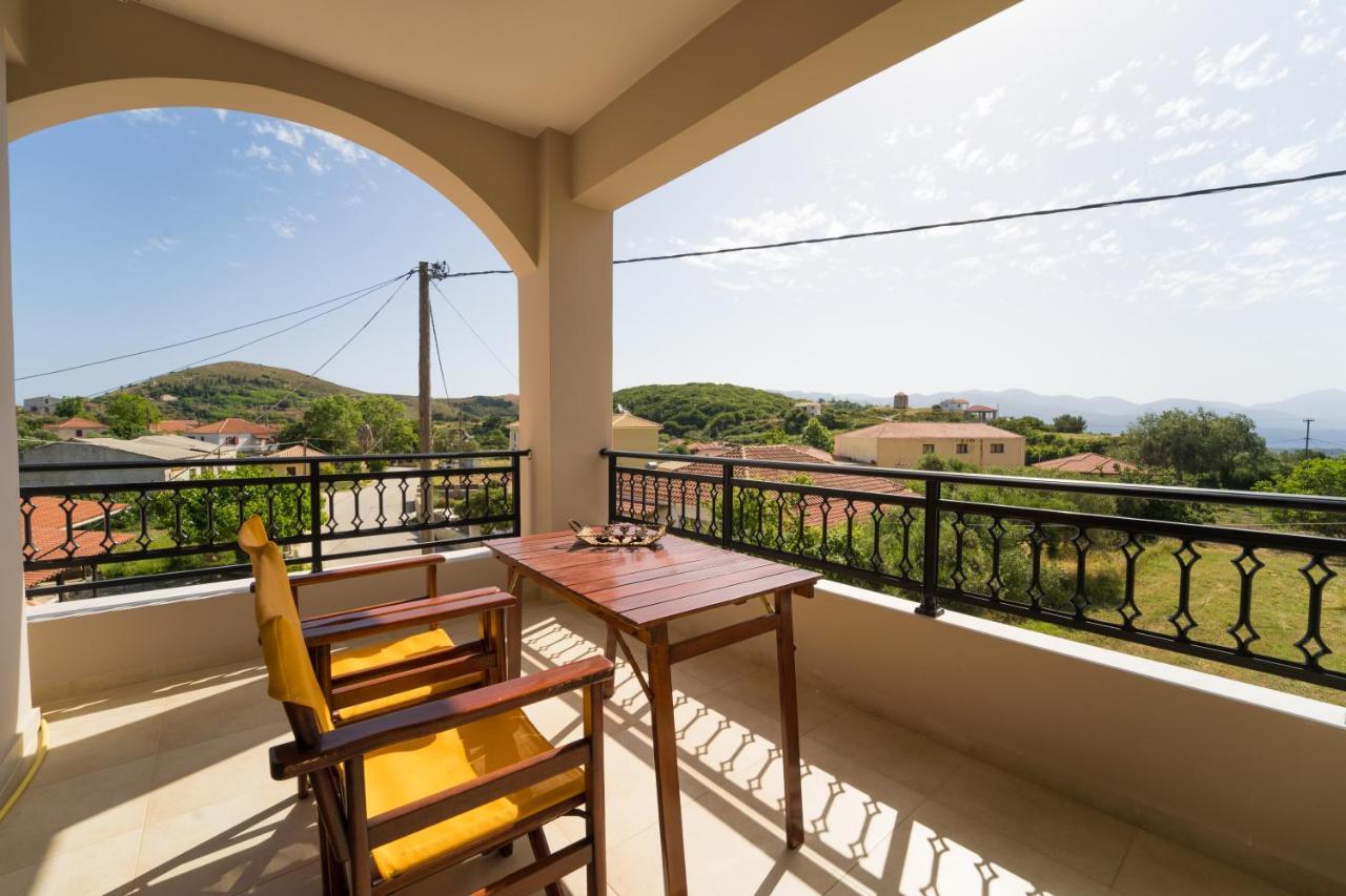 Vilatoria Guesthouse Agia Thekli Exterior photo
