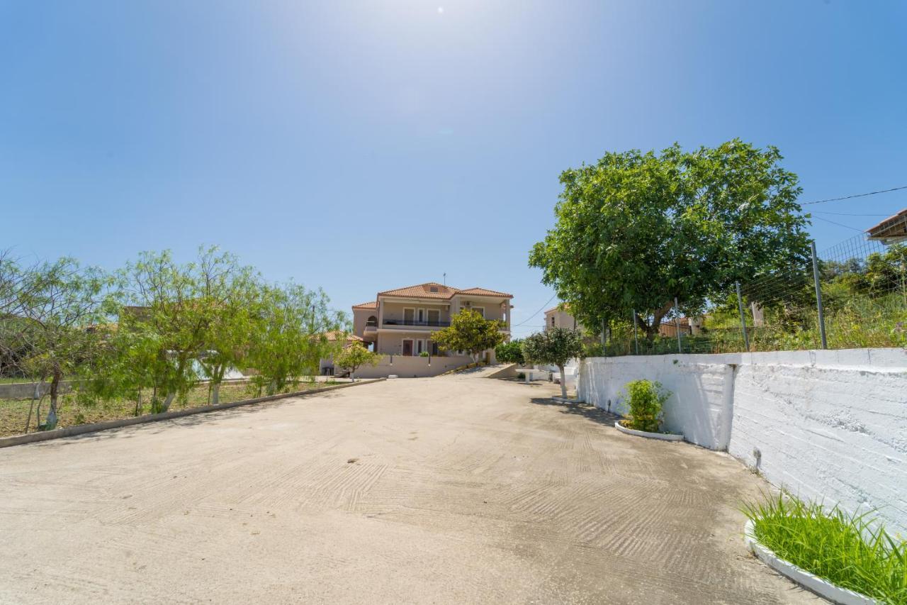 Vilatoria Guesthouse Agia Thekli Exterior photo