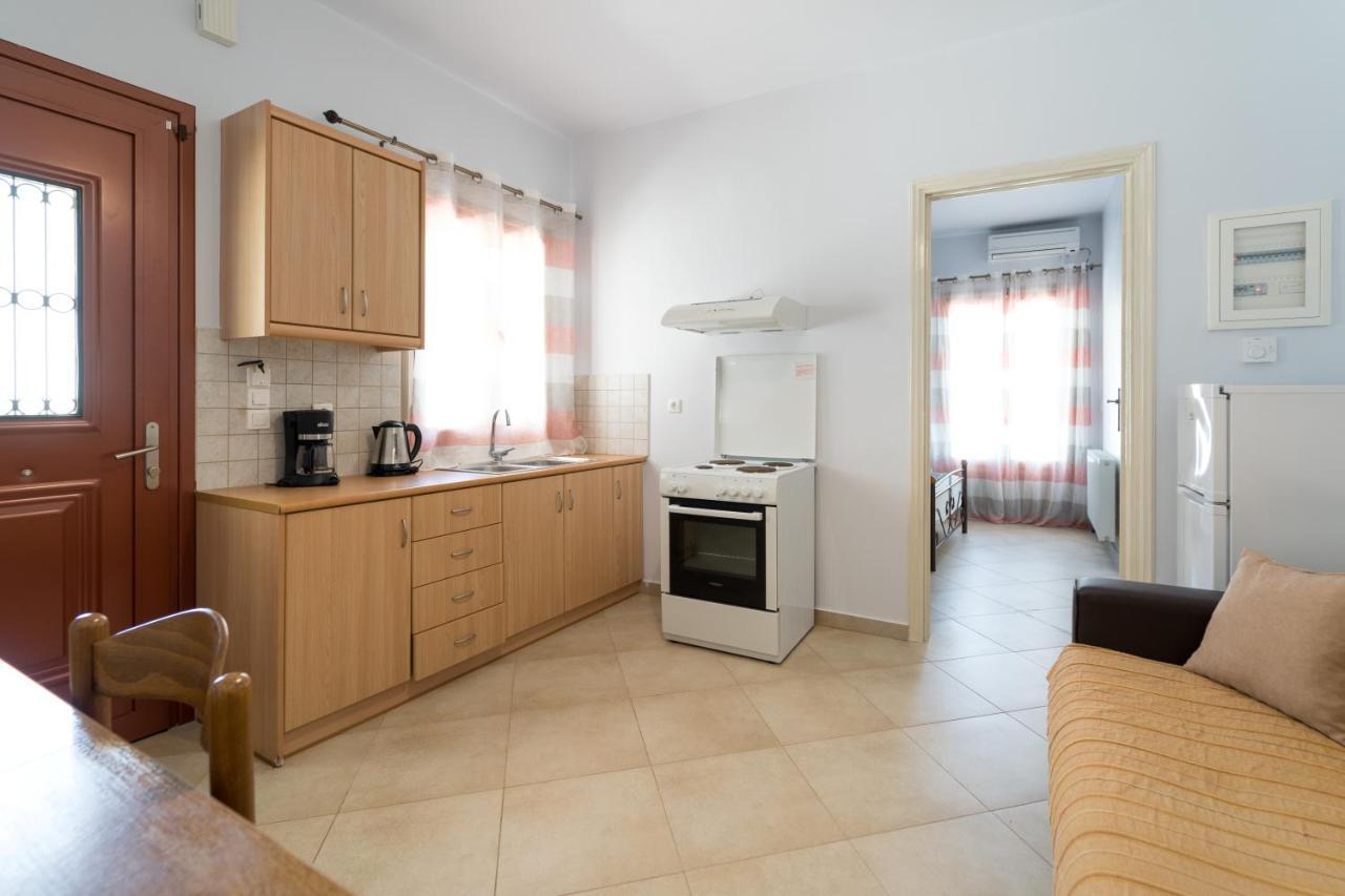 Vilatoria Guesthouse Agia Thekli Exterior photo