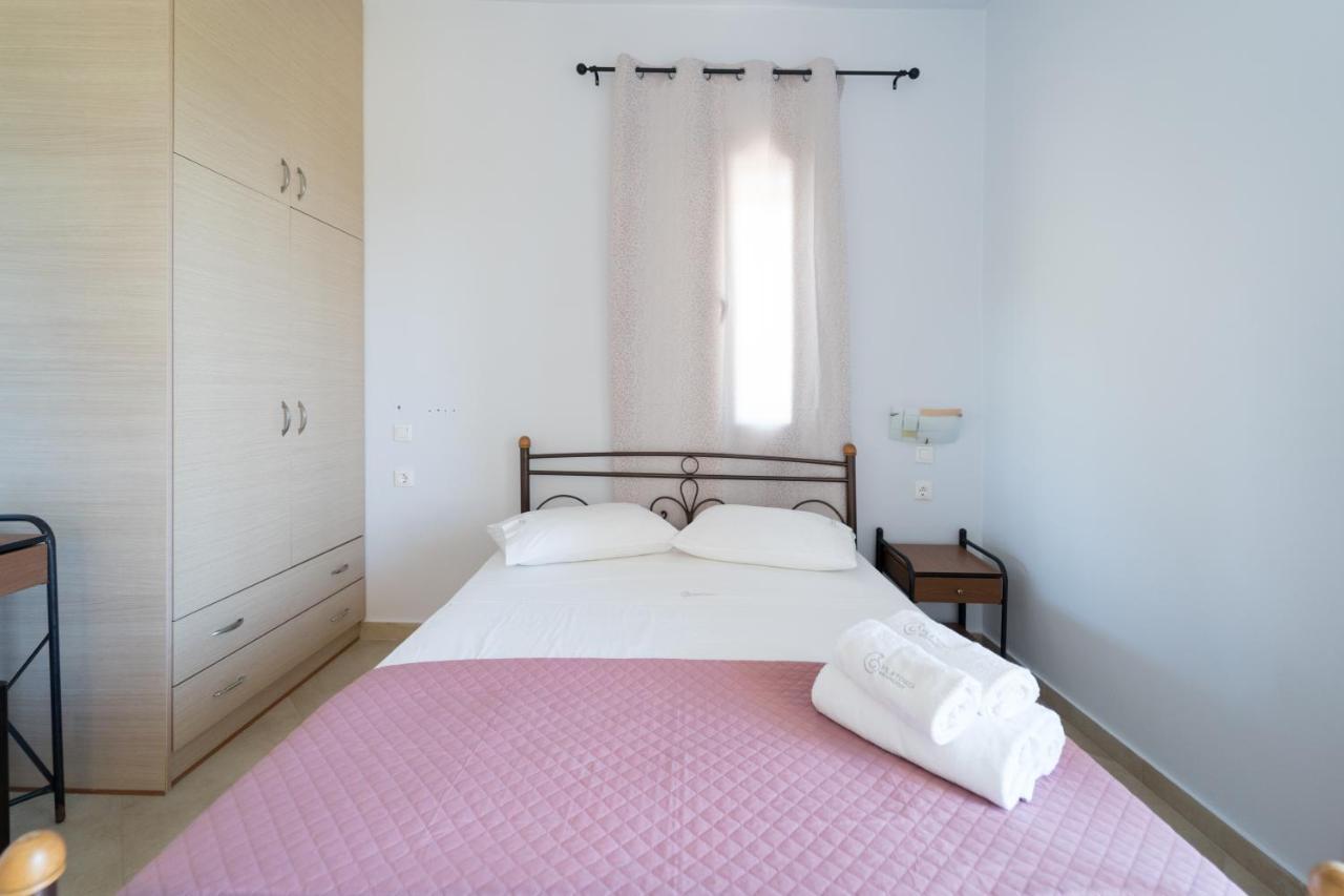 Vilatoria Guesthouse Agia Thekli Exterior photo