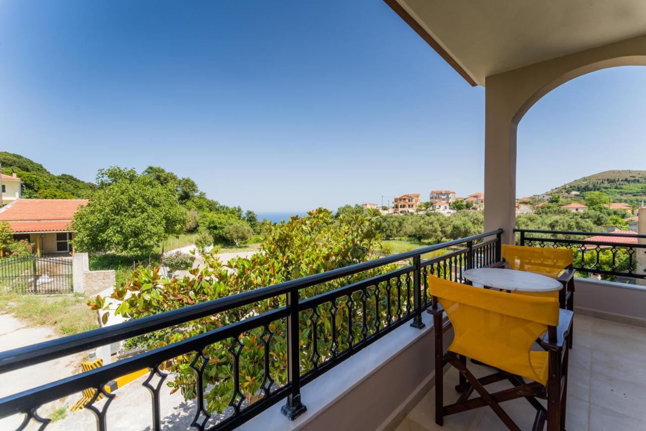 Vilatoria Guesthouse Agia Thekli Exterior photo